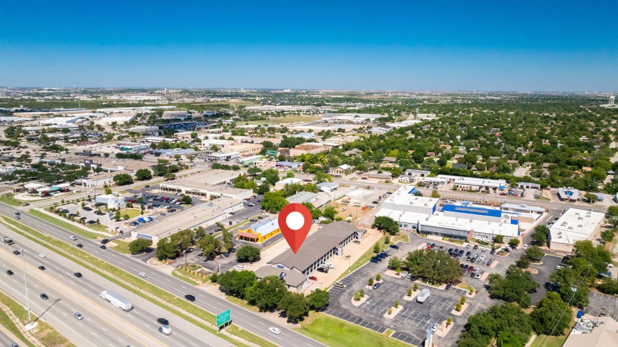 Days Inn By Wyndham Round Rock Kültér fotó