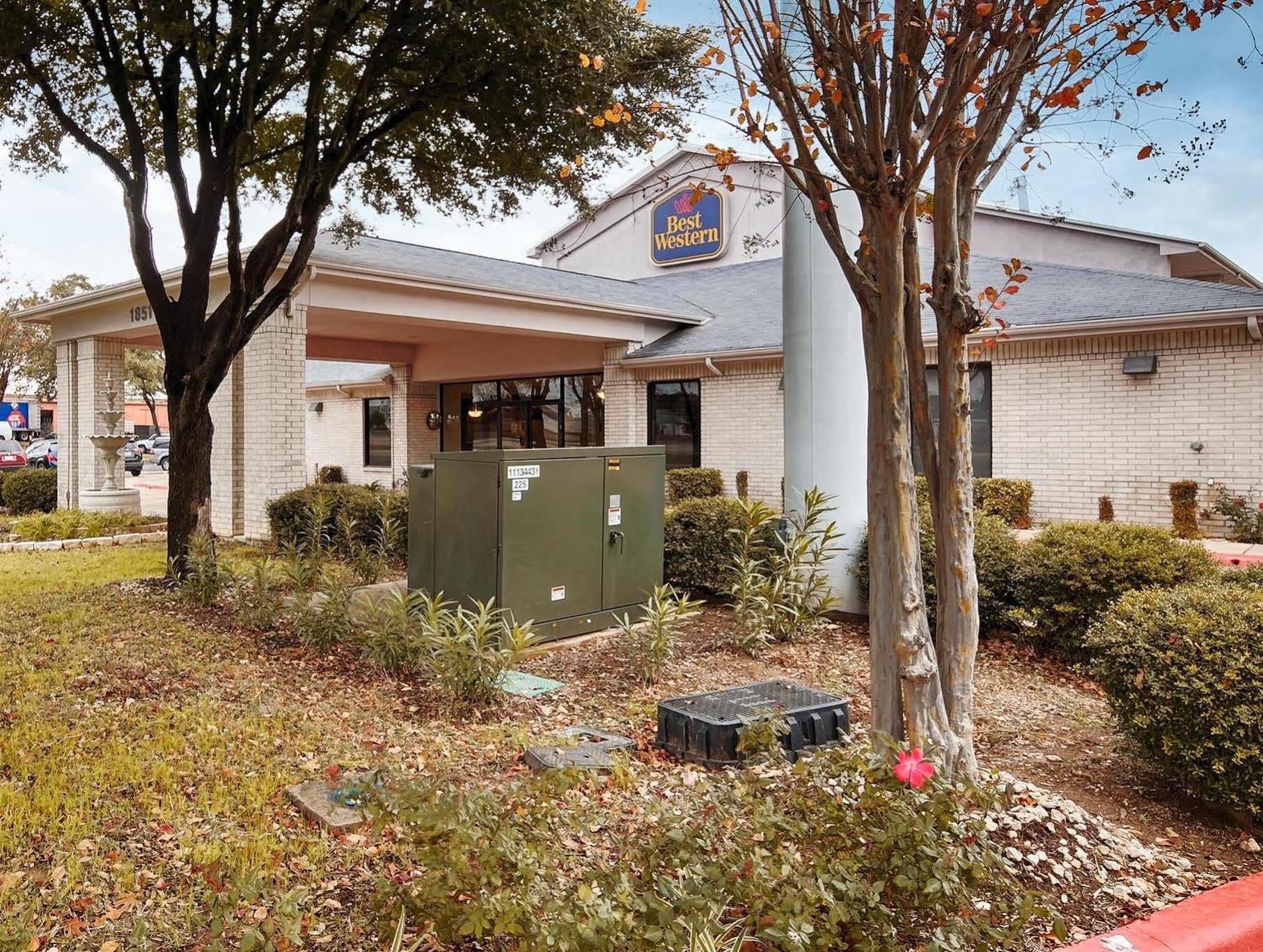 Days Inn By Wyndham Round Rock Kültér fotó